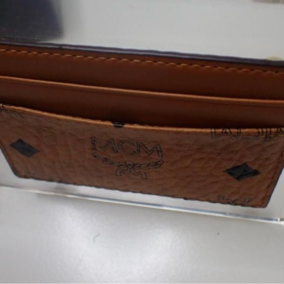 💯 Authentic MCM Brown Visetos Card Case, New With Tags, Unique and Rare Item. - Picture 4 of 13
